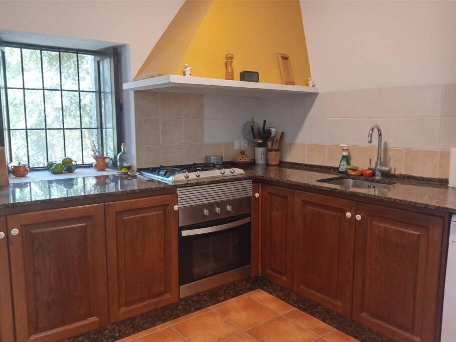Casa En El Valle De Guainosaltos Adra Luaran gambar