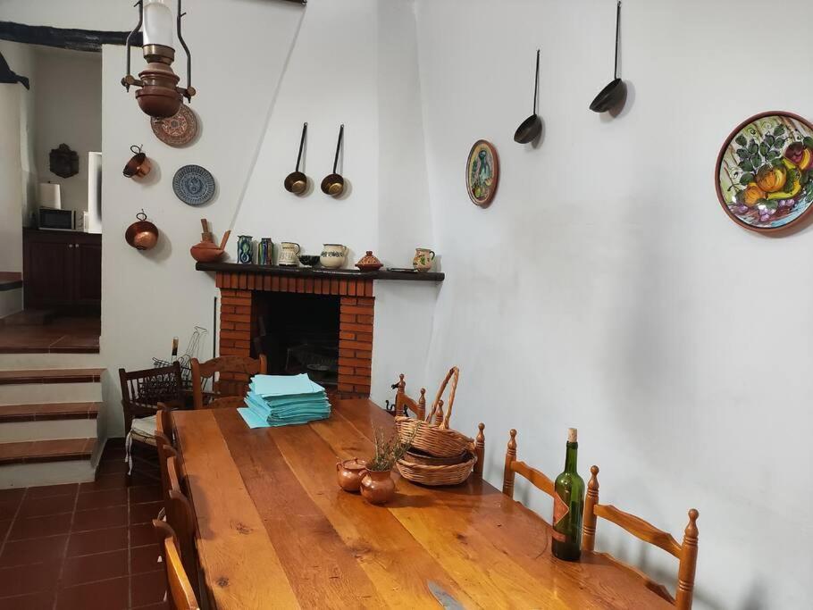 Casa En El Valle De Guainosaltos Adra Luaran gambar